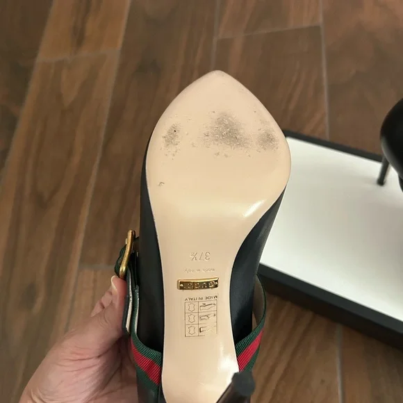 Gucci Leather Pumps with Grosgrain Strap, Mary Janes - Picture 7 of 8